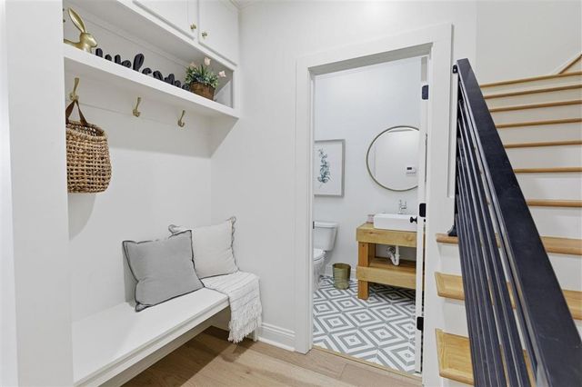 2012 Bobby Jones Way, Westlake, LA 70669