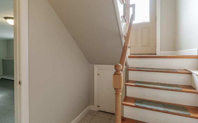8 Jay Drive, Concord, NH 03301