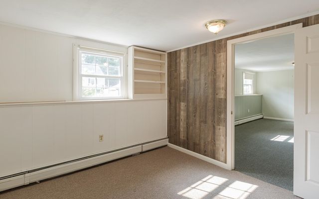 8 Jay Drive, Concord, NH 03301