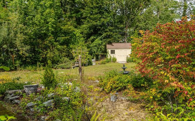 8 Jay Drive, Concord, NH 03301
