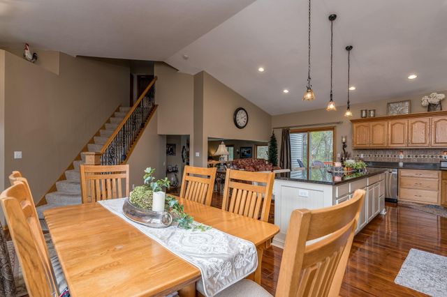 113 Sunburst Circle, Mankato, MN 56037