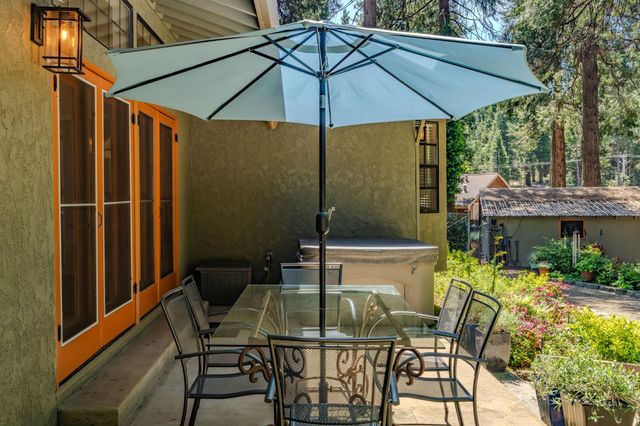 26725 Sugar Pine Dr, Pioneer, CA 95666