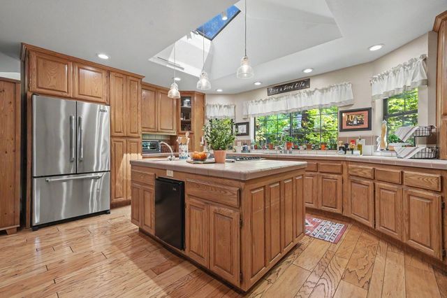 26725 Sugar Pine Dr, Pioneer, CA 95666