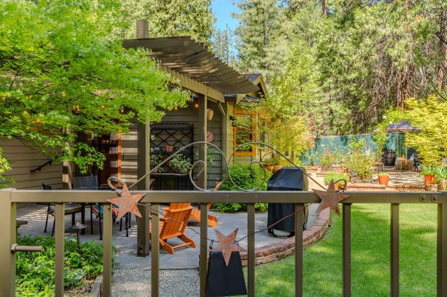26725 Sugar Pine Dr, Pioneer, CA 95666