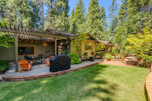 26725 Sugar Pine Dr, Pioneer, CA 95666