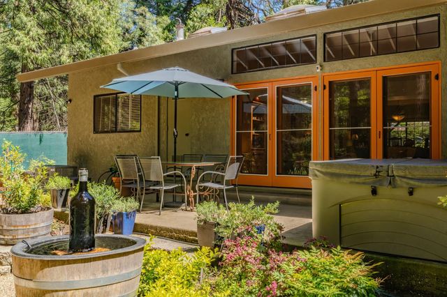 26725 Sugar Pine Dr, Pioneer, CA 95666