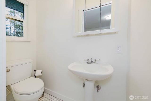 14911 NW Holly Road, Seabeck, WA 98380