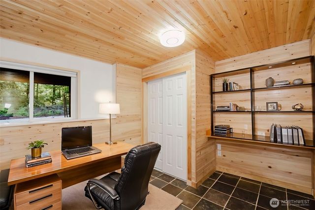 14911 NW Holly Road, Seabeck, WA 98380