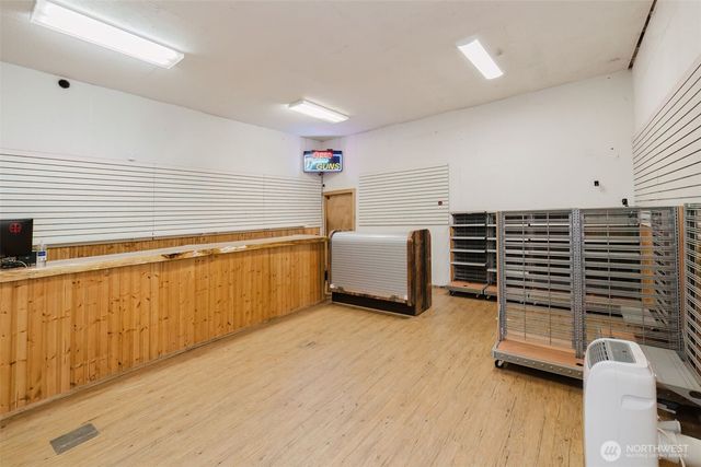 14911 NW Holly Road, Seabeck, WA 98380