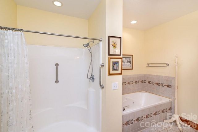 241 Crocus Lane, Sylva, NC 28779