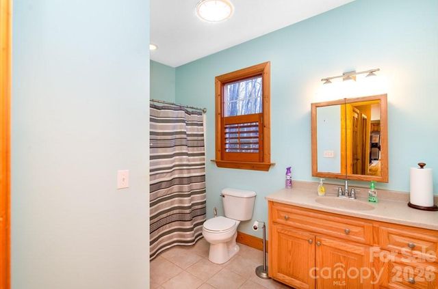 241 Crocus Lane, Sylva, NC 28779