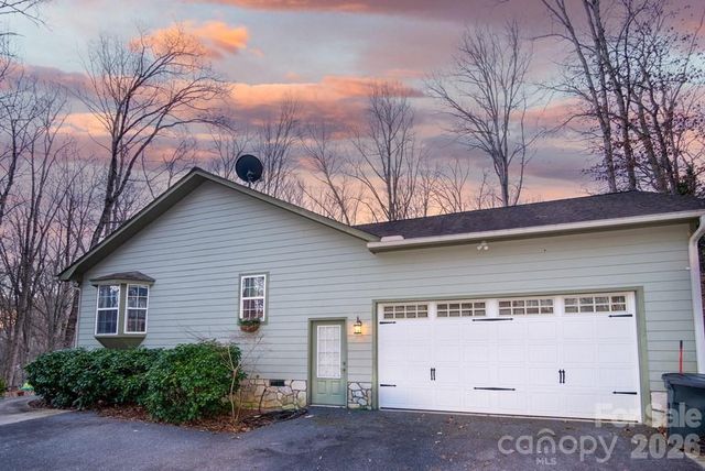 241 Crocus Lane, Sylva, NC 28779