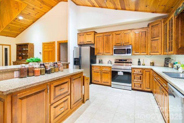 241 Crocus Lane, Sylva, NC 28779