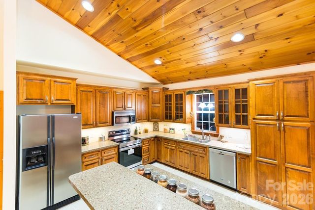 241 Crocus Lane, Sylva, NC 28779
