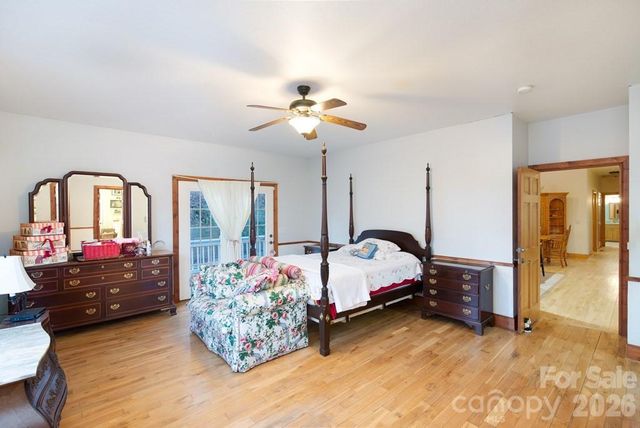 241 Crocus Lane, Sylva, NC 28779