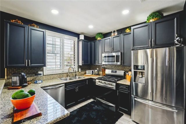 30505 Canyon Hills Road 2001, Lake Elsinore, CA 92532