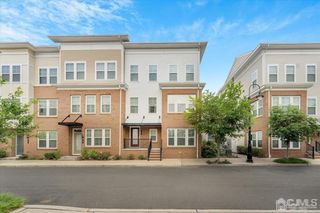 26 Fleet Street, North Brunswick, NJ 08902