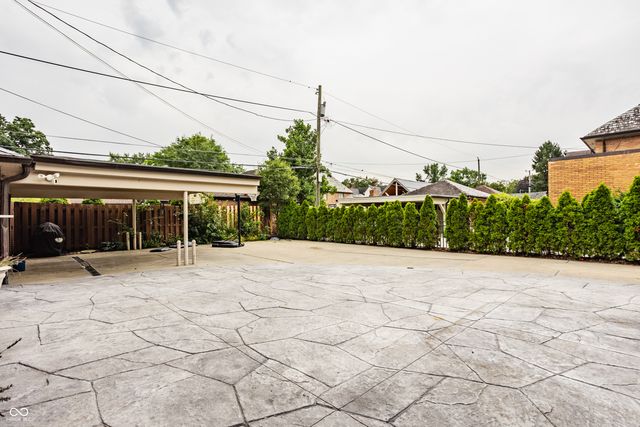 5673 N Pennsylvania Street, Indianapolis, IN 46220