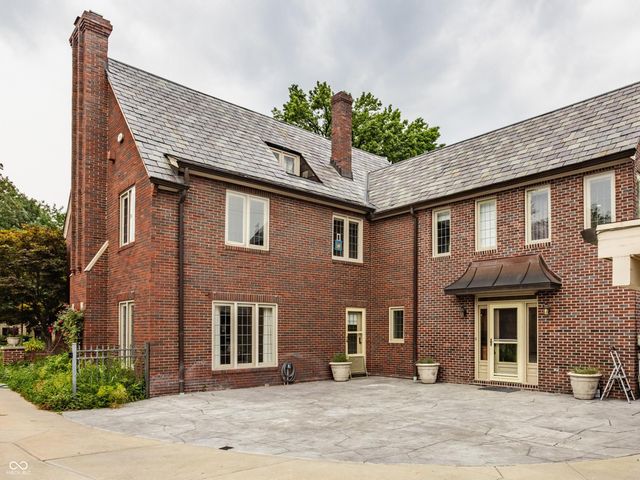 5673 N Pennsylvania Street, Indianapolis, IN 46220