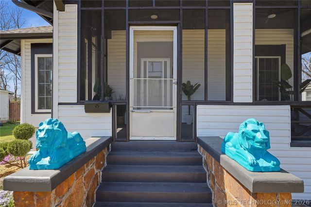 606 S Independence Street, Sapulpa, OK 74066