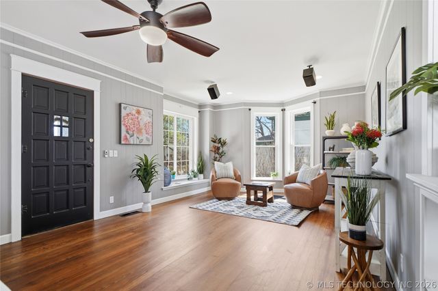 606 S Independence Street, Sapulpa, OK 74066