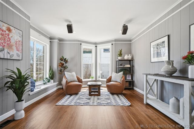 606 S Independence Street, Sapulpa, OK 74066