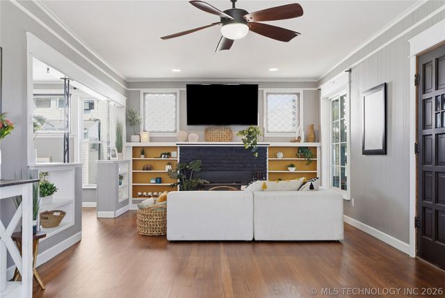 606 S Independence Street, Sapulpa, OK 74066