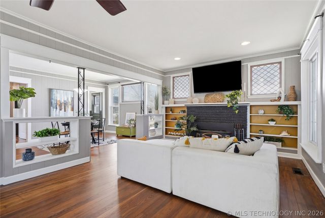 606 S Independence Street, Sapulpa, OK 74066