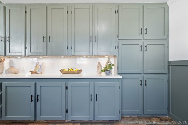 606 S Independence Street, Sapulpa, OK 74066