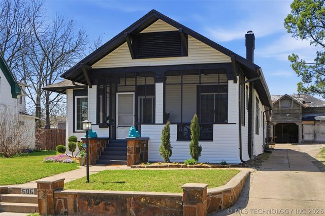 606 S Independence Street, Sapulpa, OK 74066