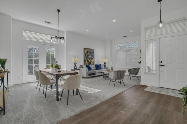 1940 Erin Way, Turlock, CA 95382