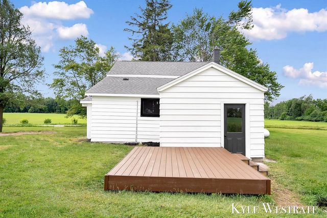 5908 Johnson Road, Belding, MI 48809