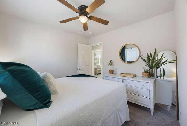 7314 Glimmer Point Street, North Las Vegas, NV 89084