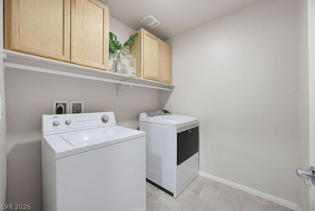 7314 Glimmer Point Street, North Las Vegas, NV 89084
