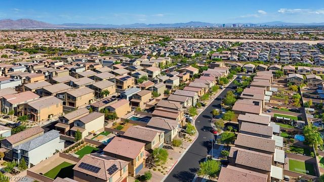 7314 Glimmer Point Street, North Las Vegas, NV 89084
