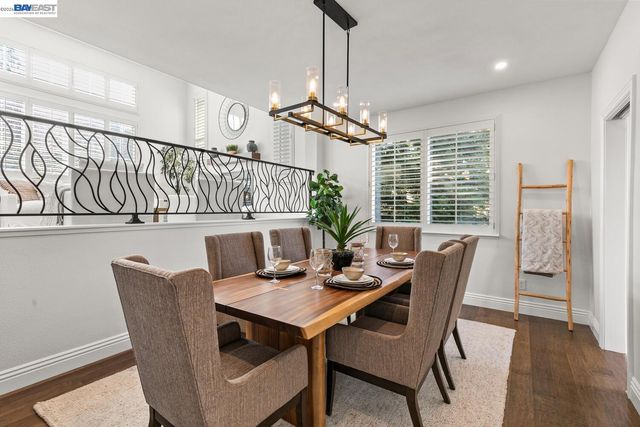 1048 Peppermill Ct, Concord, CA 94518