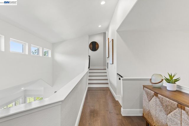 1048 Peppermill Ct, Concord, CA 94518