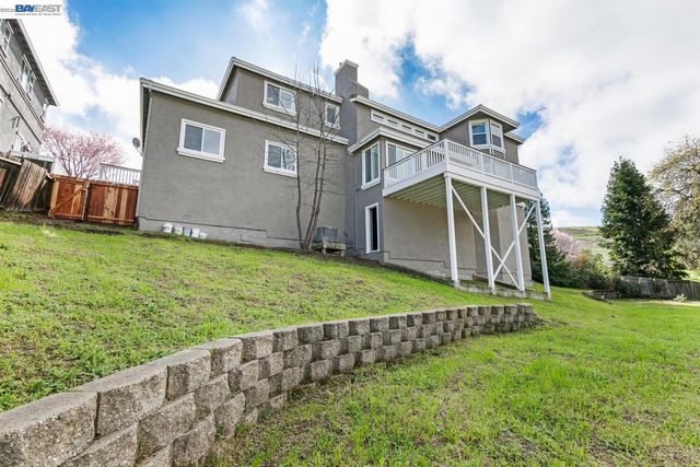 1048 Peppermill Ct, Concord, CA 94518