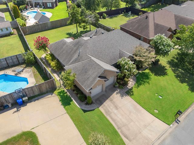 880 Nottingham Drive, Conway, AR 72034