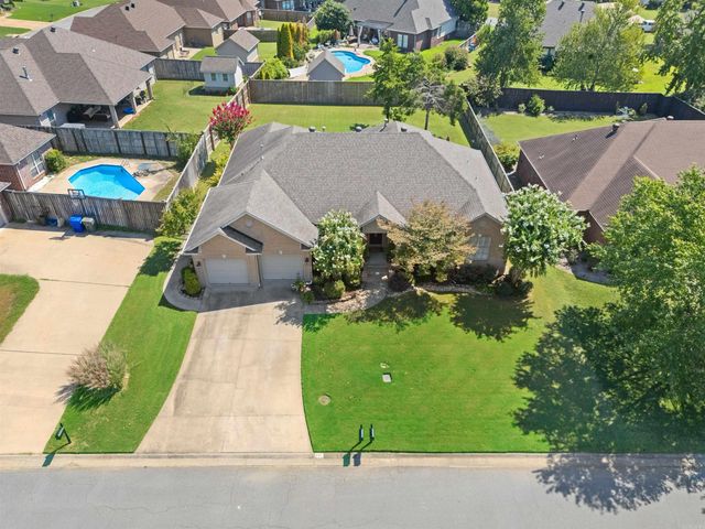 880 Nottingham Drive, Conway, AR 72034