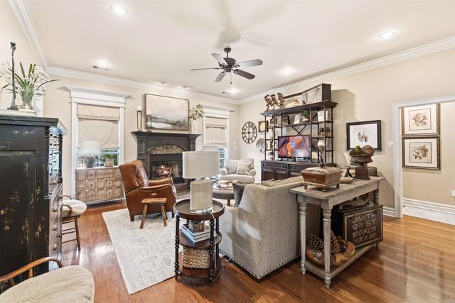 880 Nottingham Drive, Conway, AR 72034