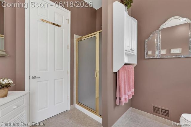 4632 Villa France Drive, Brighton, MI 48116