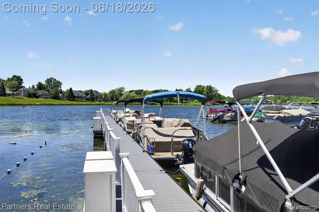 4632 Villa France Drive, Brighton, MI 48116