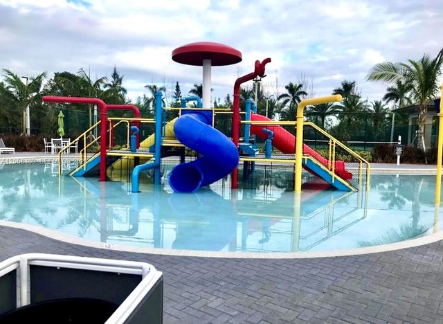 10455 NW 82nd Street 35, Doral, FL 33178