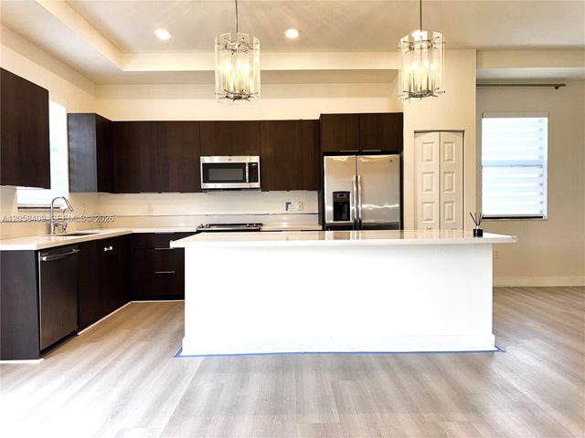 10455 NW 82nd Street 35, Doral, FL 33178