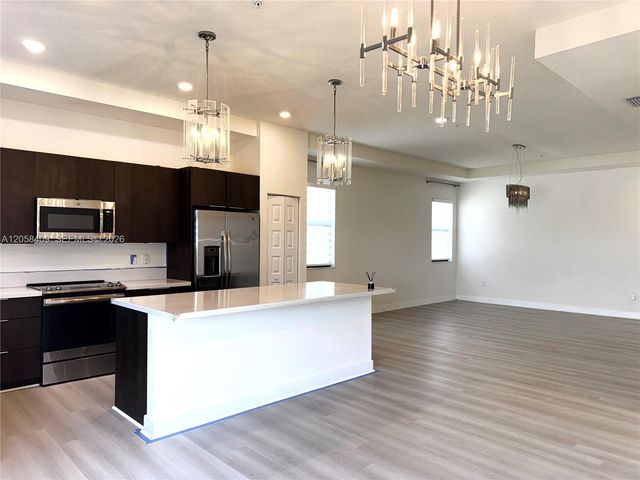 10455 NW 82nd Street 35, Doral, FL 33178