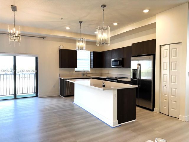 10455 NW 82nd Street 35, Doral, FL 33178