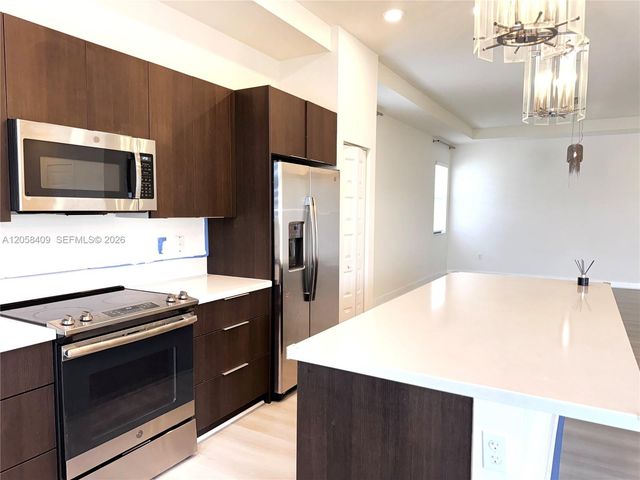 10455 NW 82nd Street 35, Doral, FL 33178