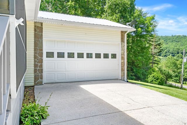 810 Hog Creek Road, Hiawassee, MS 39546