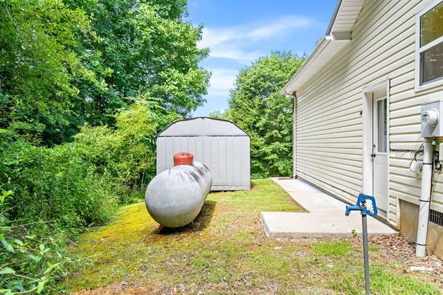 810 Hog Creek Road, Hiawassee, MS 39546